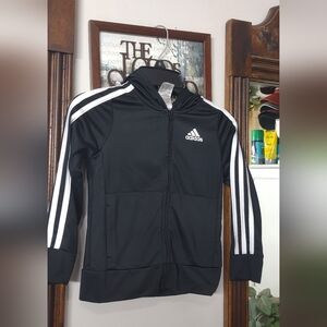 Adidas jacket for boys size 4